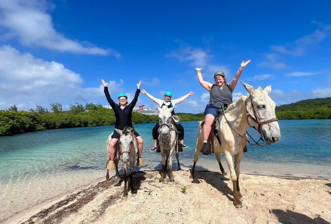 Real customer photo from Nahomy Tours - Horseback Riding Adventure on Tropical Trails - Item 6